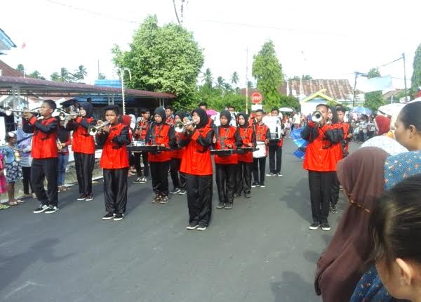 Marching Drumband Sang Surya Raih Juara Umum II